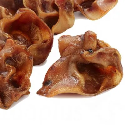 Phil & Sons Pig Ear Auricles Dog Snacks In A Tub 5 Phil & Sons Pig Ear Auricles Dog Snacks In A Tub - Image 3